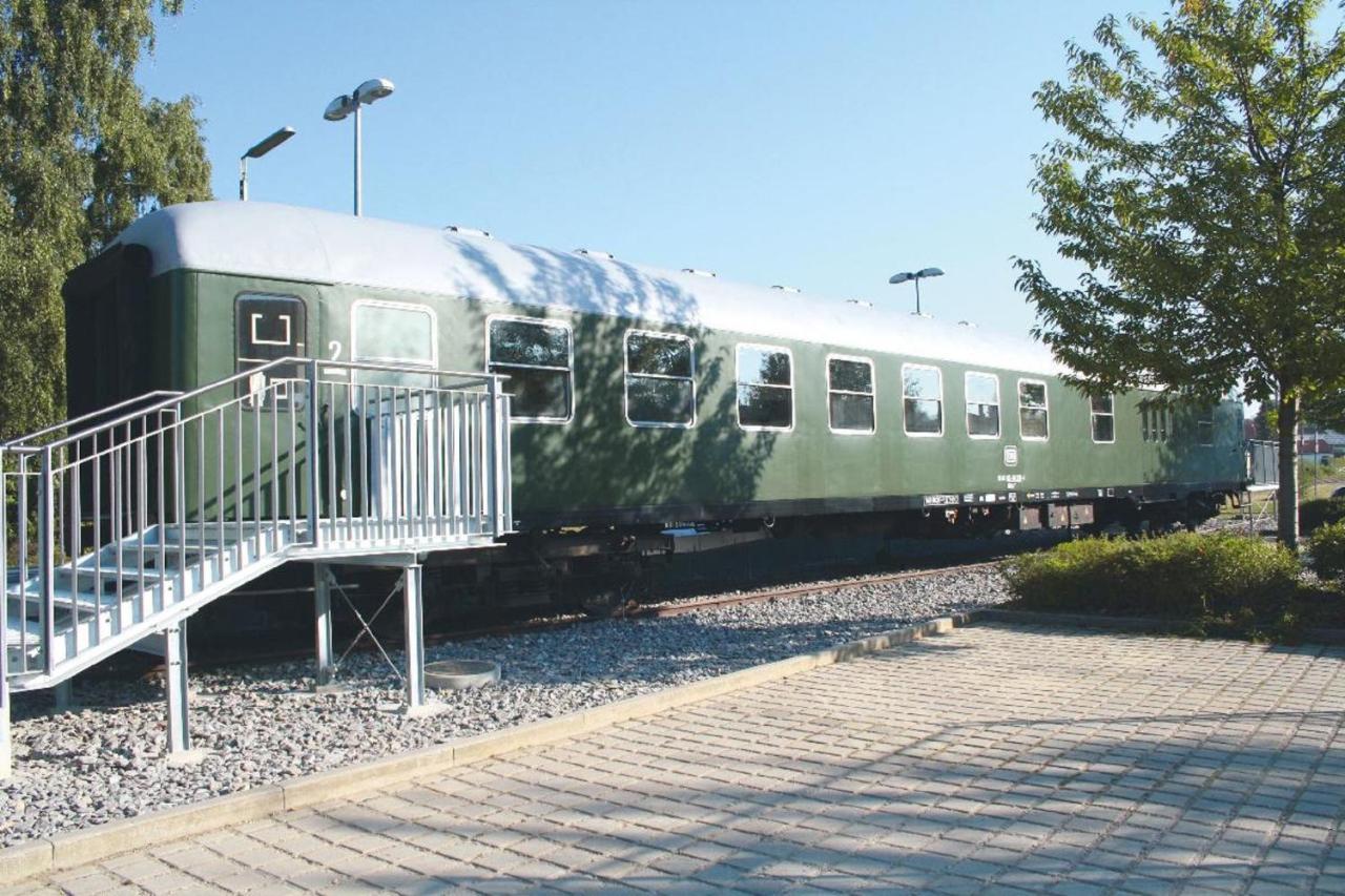 Übernachten im nostalgischen Bahnwaggon Bogen Exterior foto