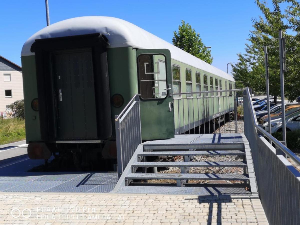 Übernachten im nostalgischen Bahnwaggon Bogen Exterior foto